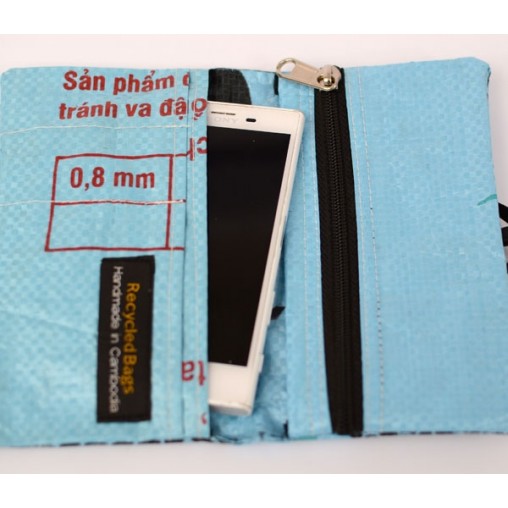 tobacco & smartphone pouch, recycled