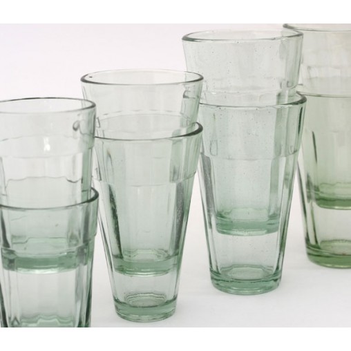 1 box of recycled glasses, riffled