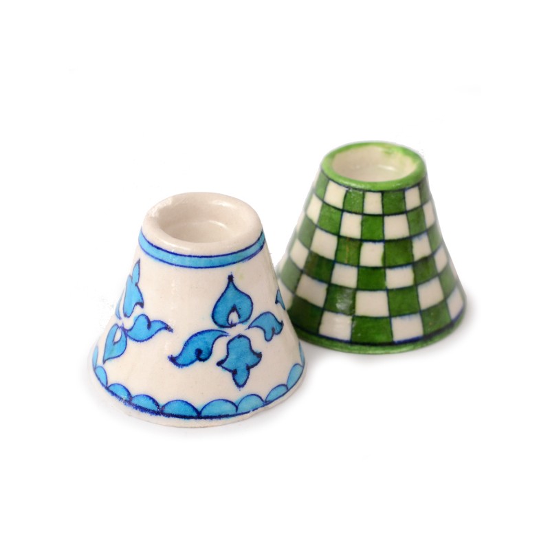 2 ceramic candlesticks, without rim