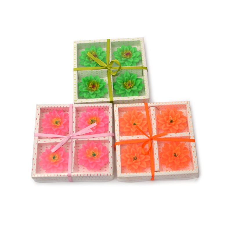 3 sets of 4 floating candles