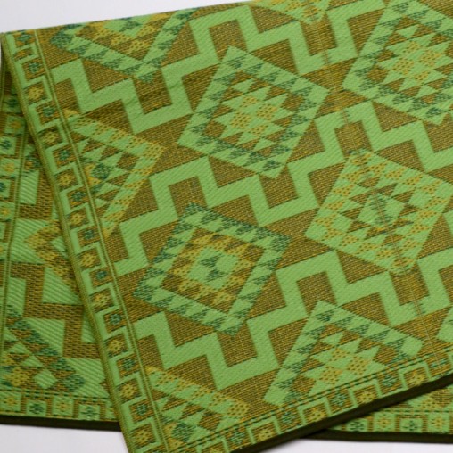 Plastic carpet 120x180 cm folded, aztec